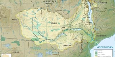 מפה של זמביה מראה נהרות ואגמים.